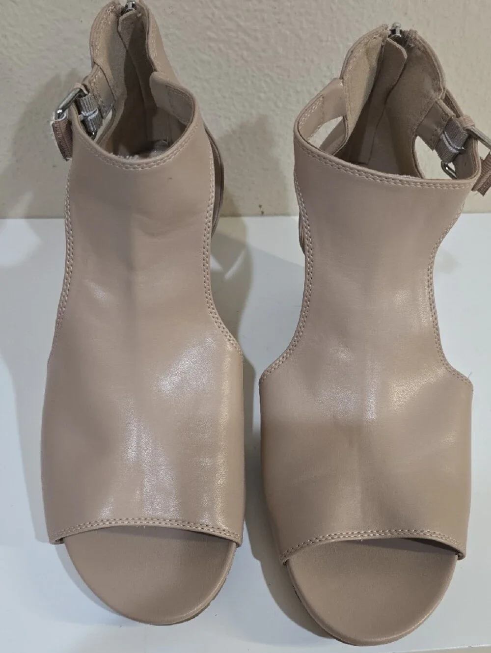 Reaction Kenneth Cole Taupe Open-Toe Ankle Strap Wedge